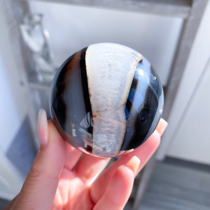 Lightning Stripe Black &amp; Red Agate Sphere 