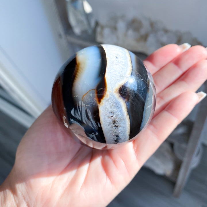 Lightning Stripe Black &amp; Red Agate Sphere 
