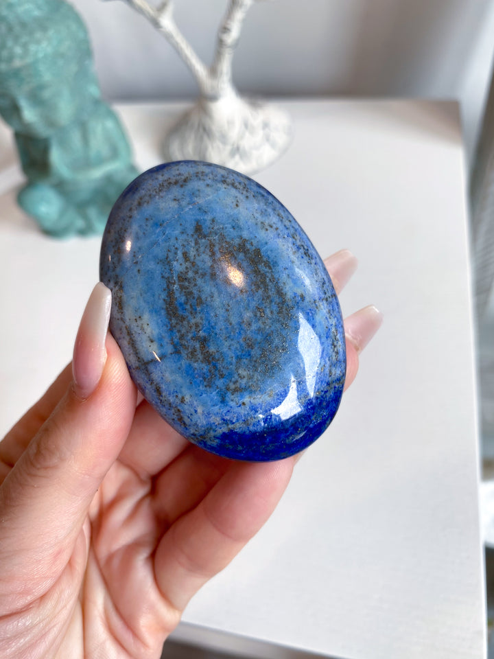 QUALITY Duality Lapis Lazuli Palm Stone #8