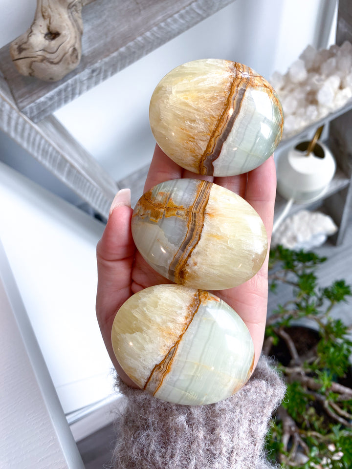 RARE Green Onyx and Yellow Calcite Palm Stone