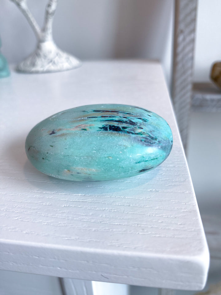 Unique Turquoise Palm Stone #9