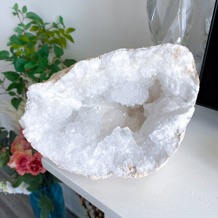 7lb+ GIANT White Calcite Geode 