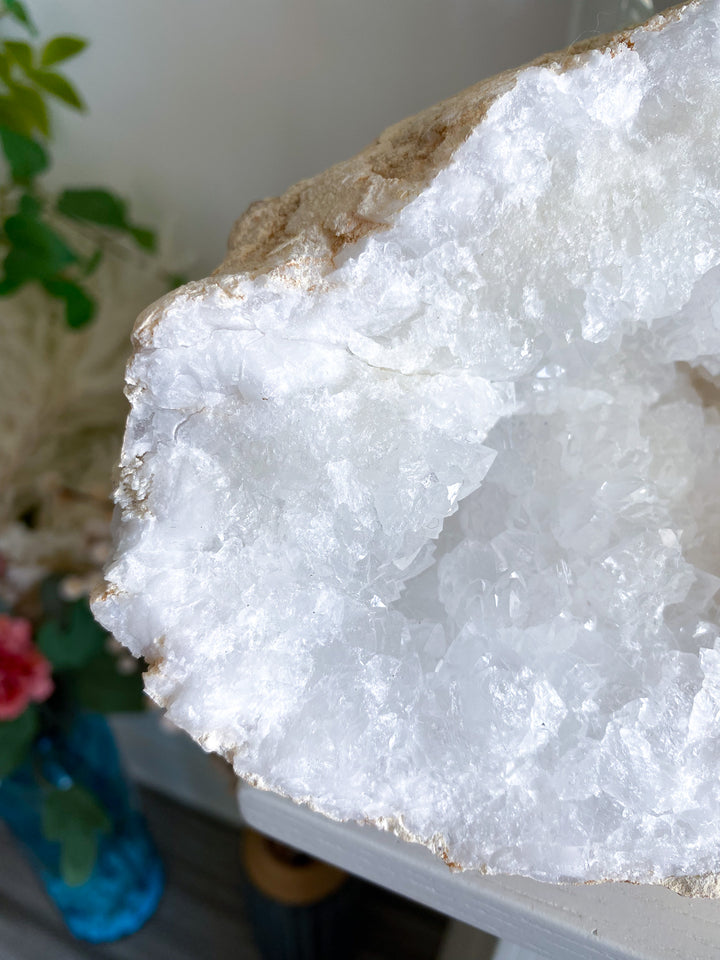 7lb+ GIANT White Calcite Geode 