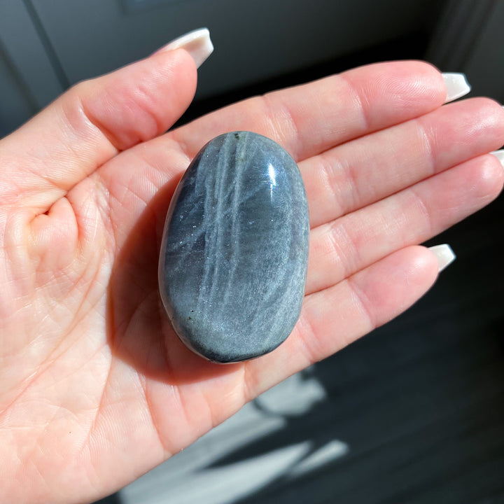Flashy Pink Sunset Labradorite Palm Stone 