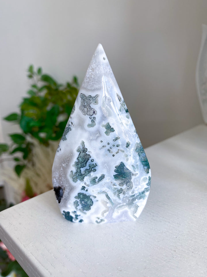 Moss Agate in Quartz Flame 