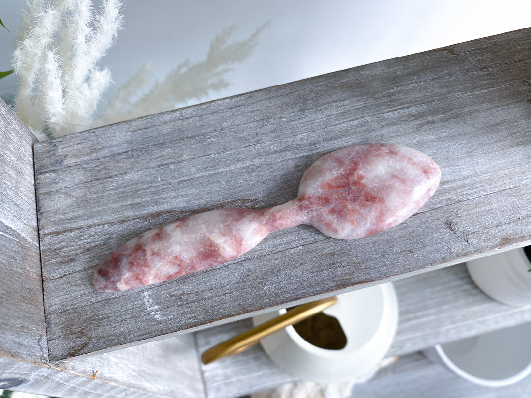 Pink Oynx Feather Spoon