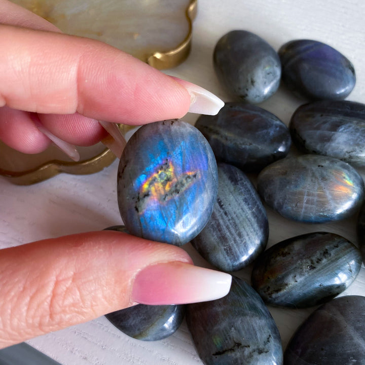 Small, Flashy Sunset Labradorite Pebble Stone
