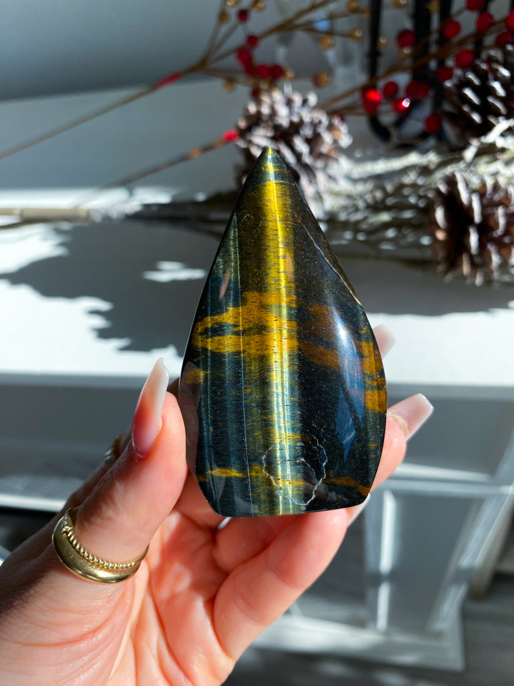 Blue Tigers Eye Flame