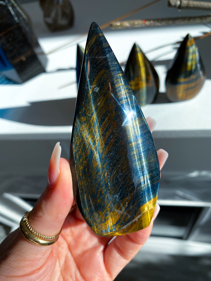 Blue Tigers Eye Flame