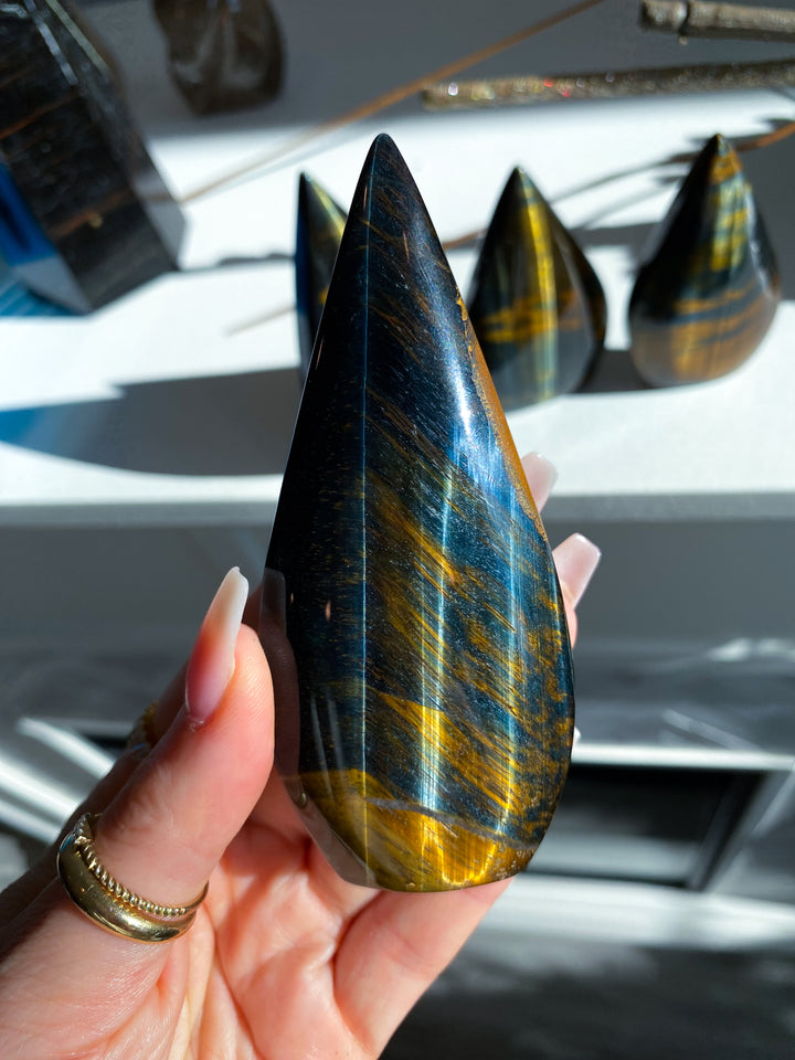 Blue Tigers Eye Flame
