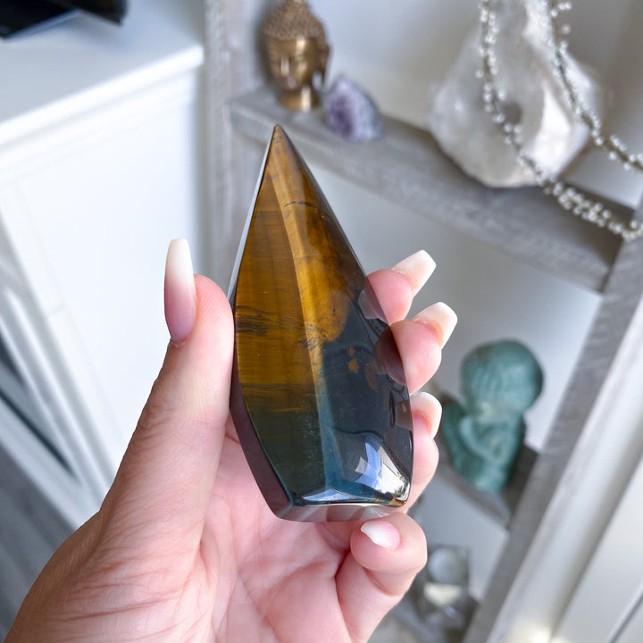 Dark Blue Tiger Eye Flame 