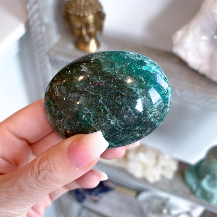 Forest Green Aventurine Palm Stone 