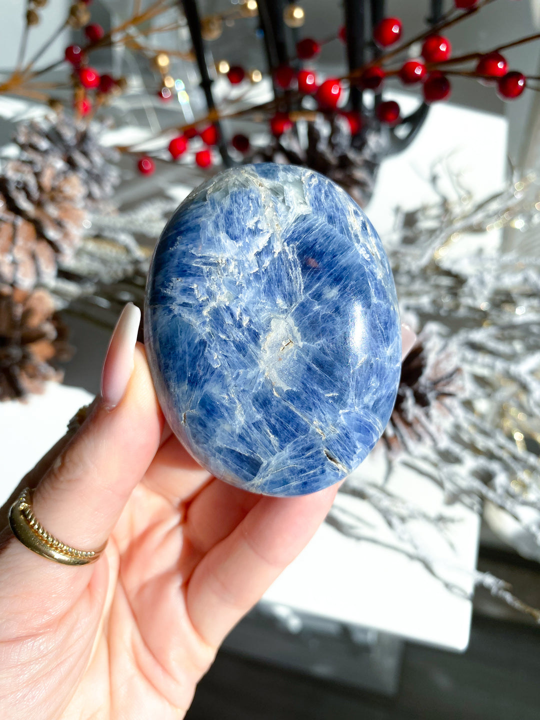 XL Blue Kyanite Palm Stone