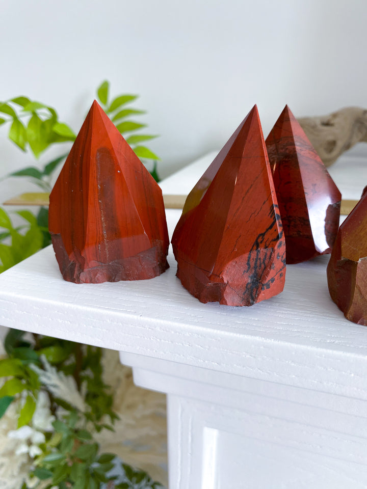 Red Jasper Top Polish Point