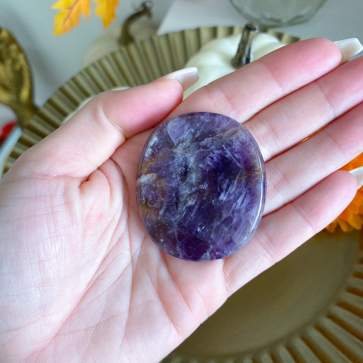 Flat Alien Amethyst Palm Stone 