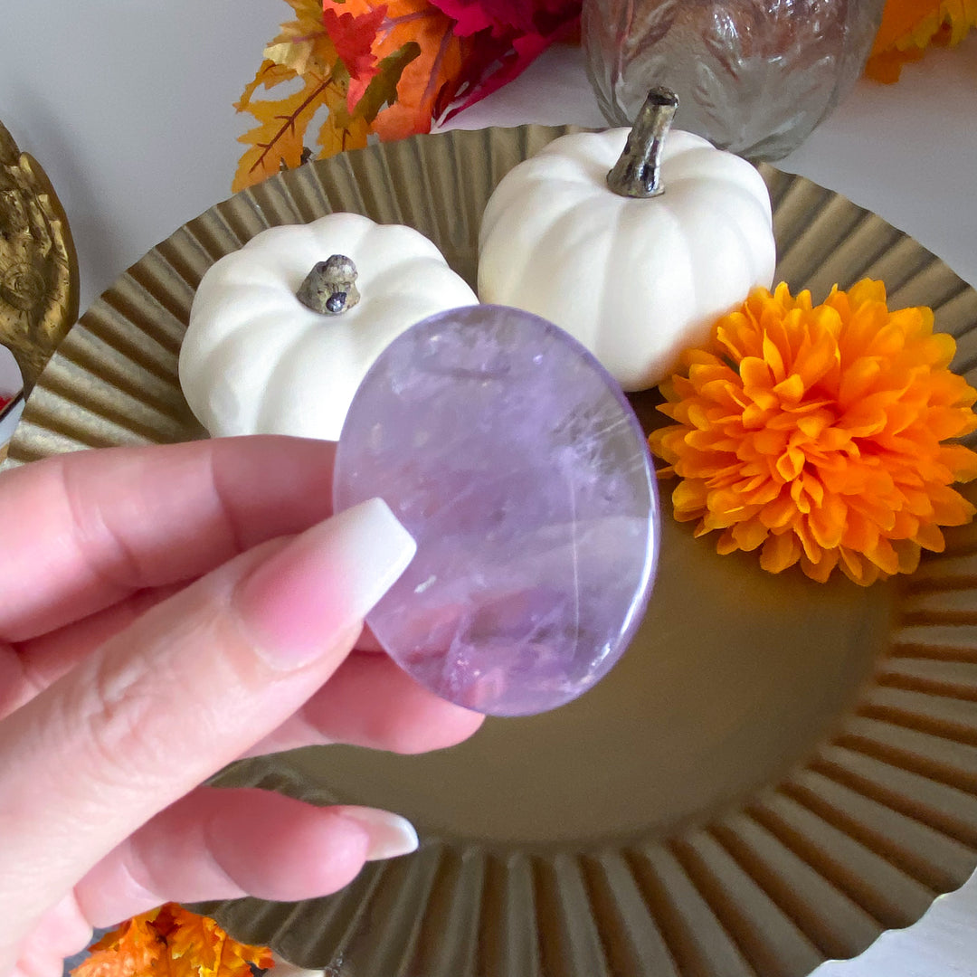 Flat Glassy Amethyst Palm Stone 