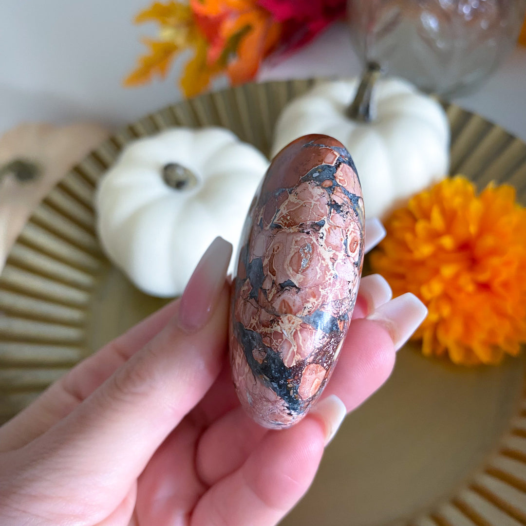 Mauve Maligano Jasper Palm Stone 