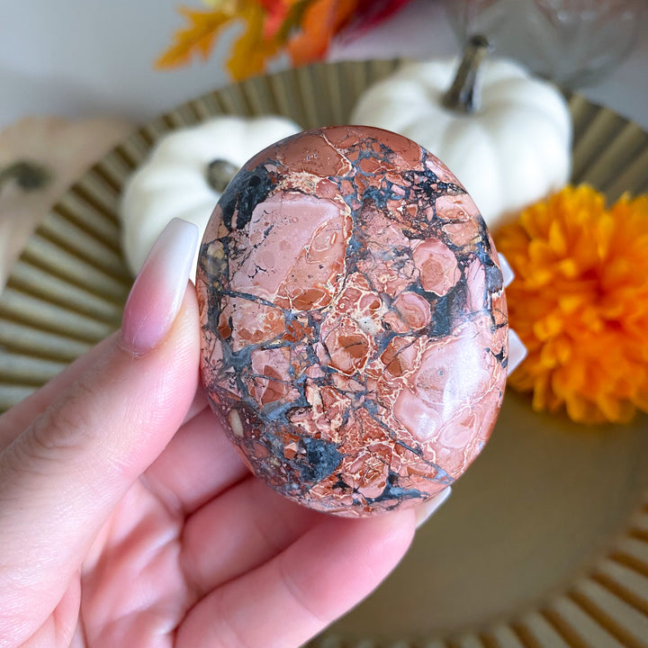 Mauve Maligano Jasper Palm Stone 