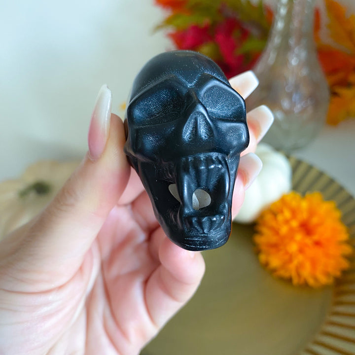 Black Obsidian Vampire Skull 