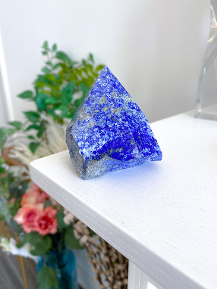 Lapis Lazuli Top Polish Point 