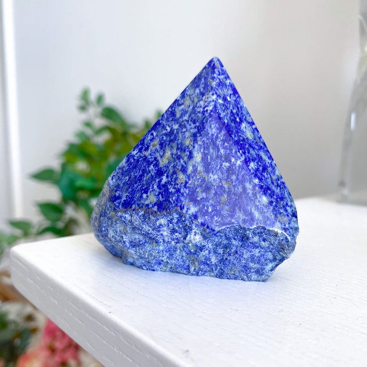 Lapis Lazuli Top Polish Point 