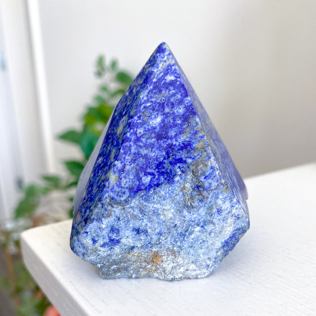 Lapis Lazuli Top Polish Point 