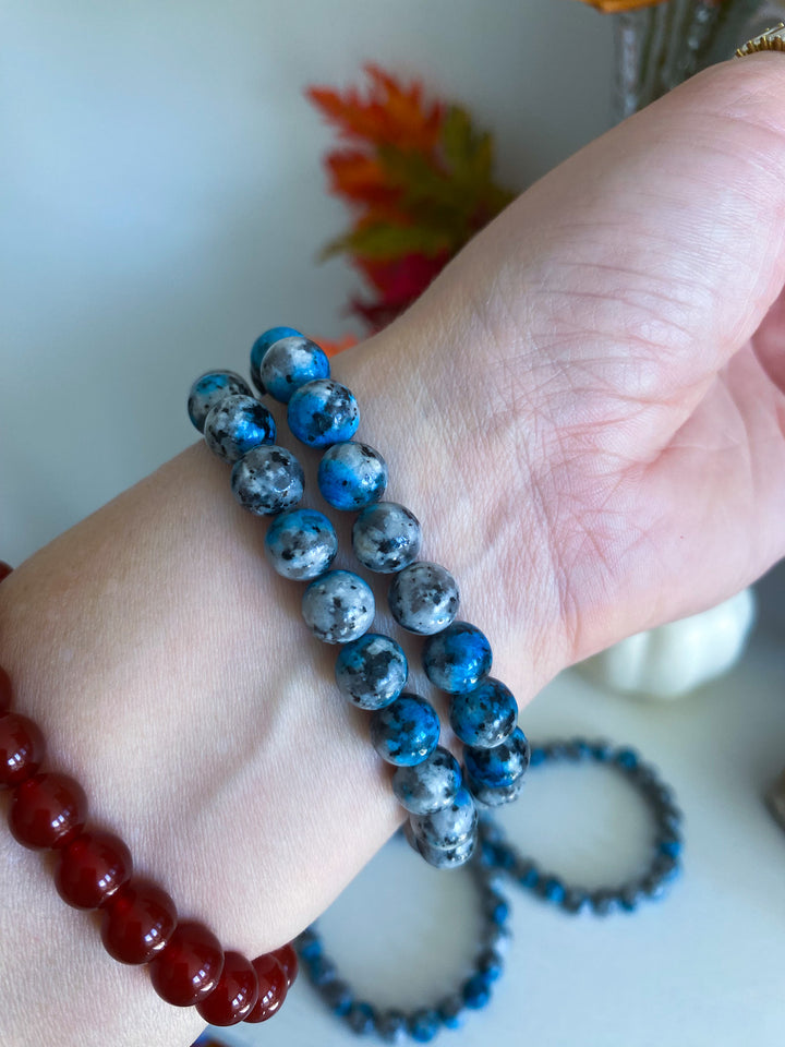 Blueberry Quartz (K2) 8mm Bracelet