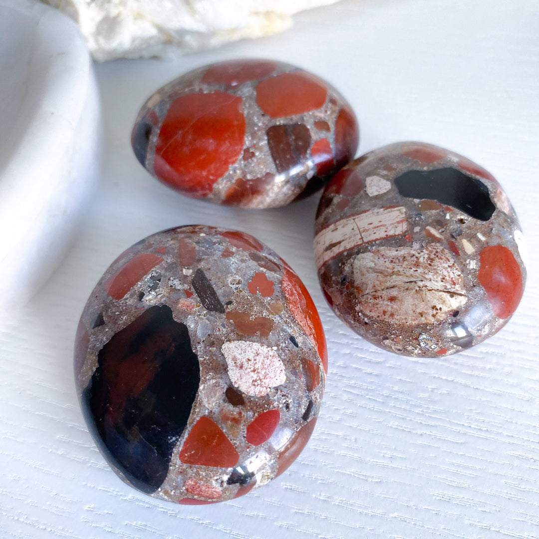 Conglomerate Jasper Palm Stone