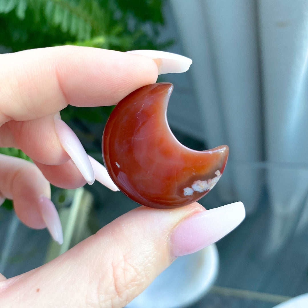 Mini Carnelian Moon - Type B