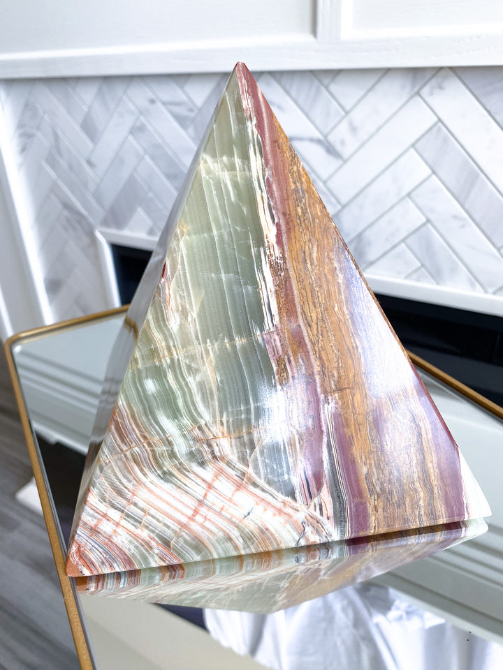 XL Green Onyx Pyramid 9", 7 lbs