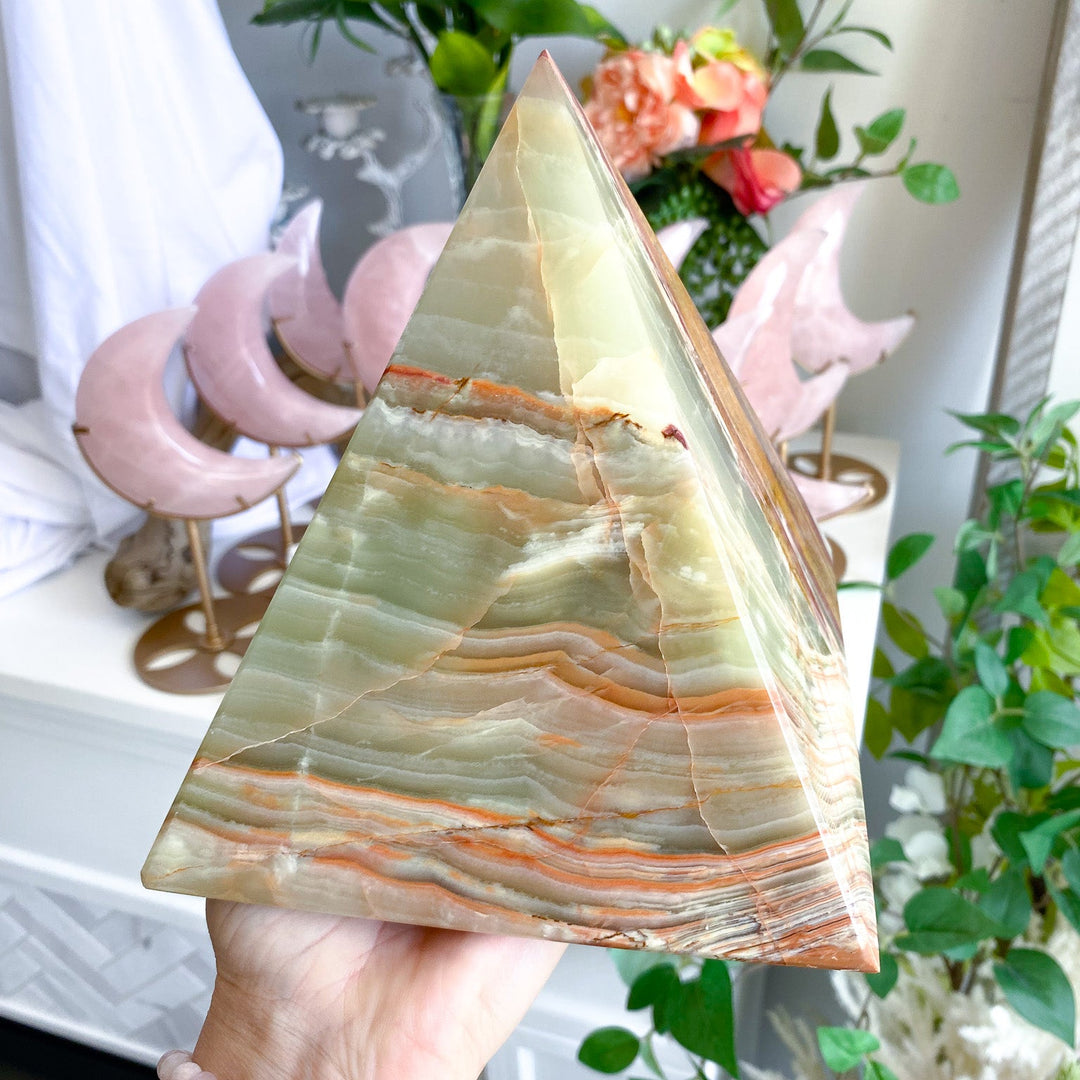 XL Green Onyx Pyramid 9", 7 lbs