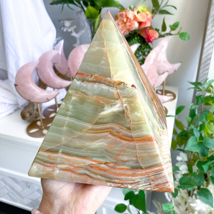 XL Green Onyx Pyramid 9", 7 lbs