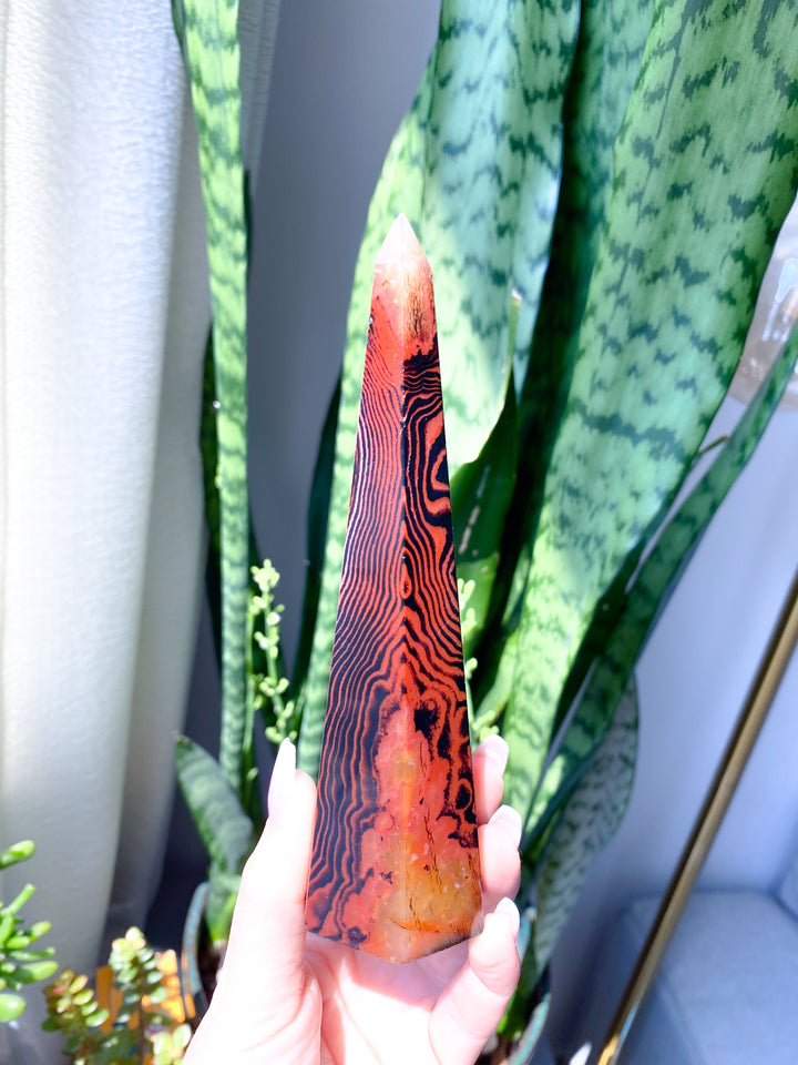 Large Sardonyx Tower 6" - Chipped Tip