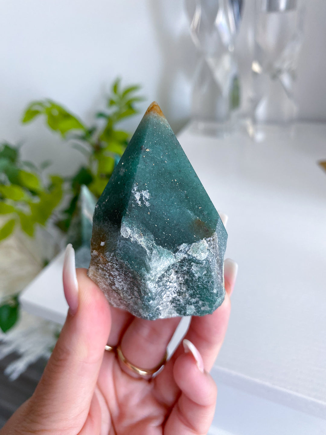 Dark Green Aventurine Top Polish Point