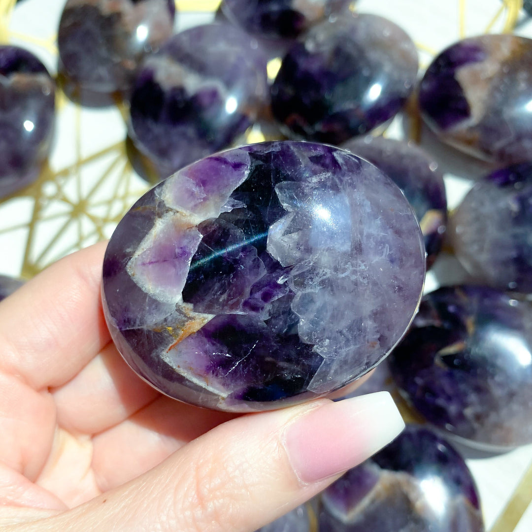 Chevron Amethyst Palm Stone