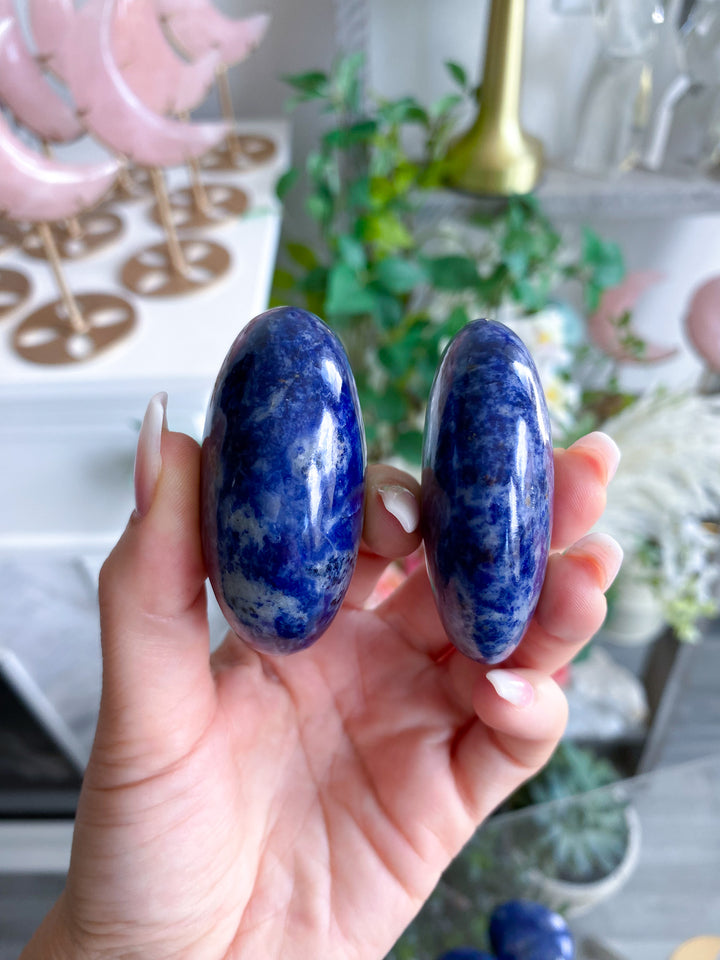 Sodalite Palm Stone
