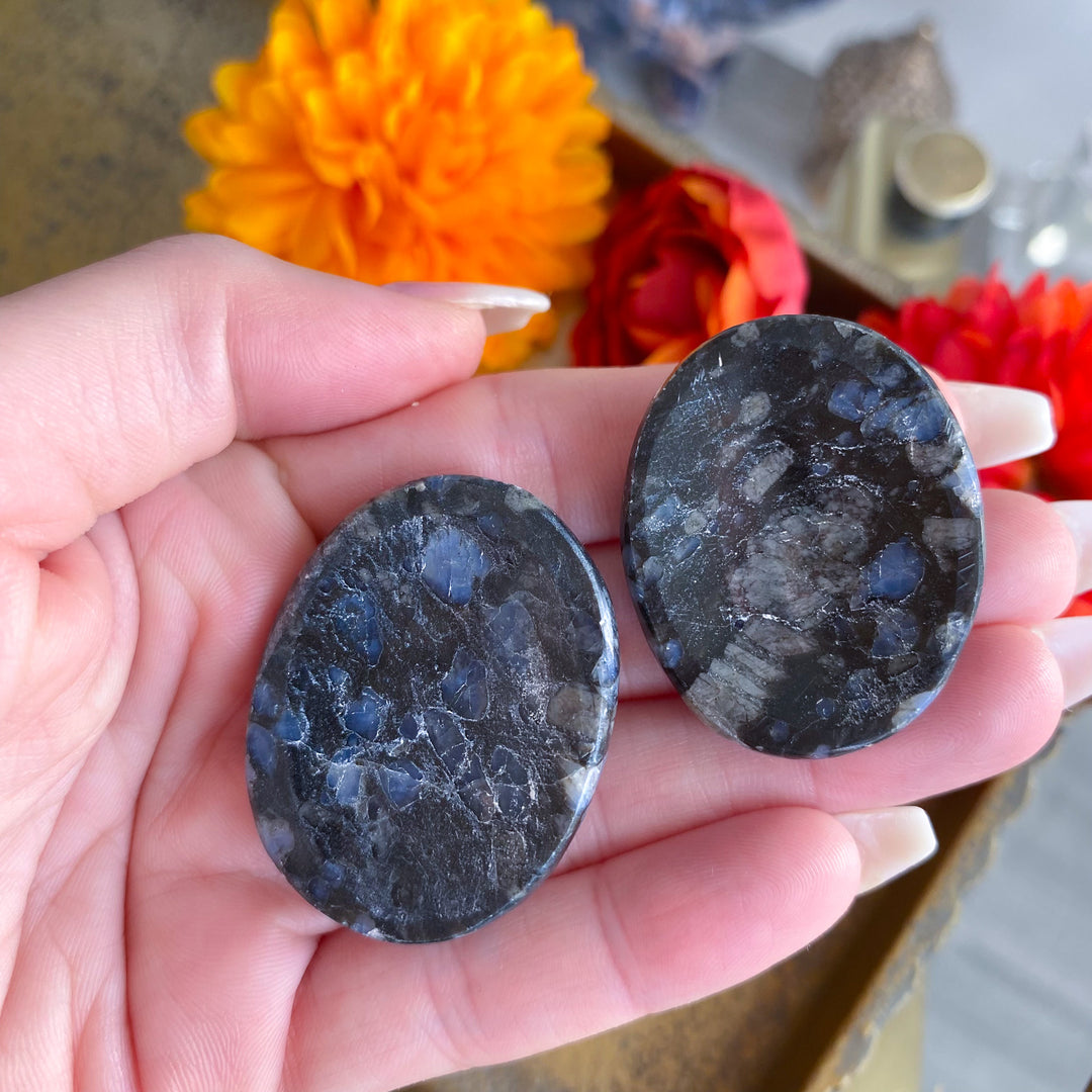 Blue Quesera Jasper Worry Stone
