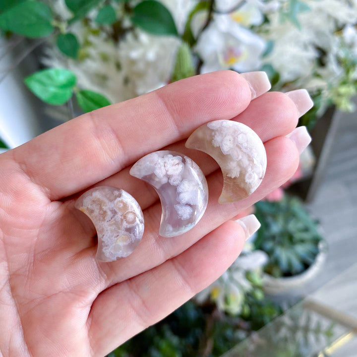 Set: Three Flower Agate Moon Carvings