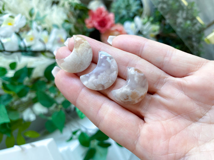 Set: Three Flower Agate Moon Carvings