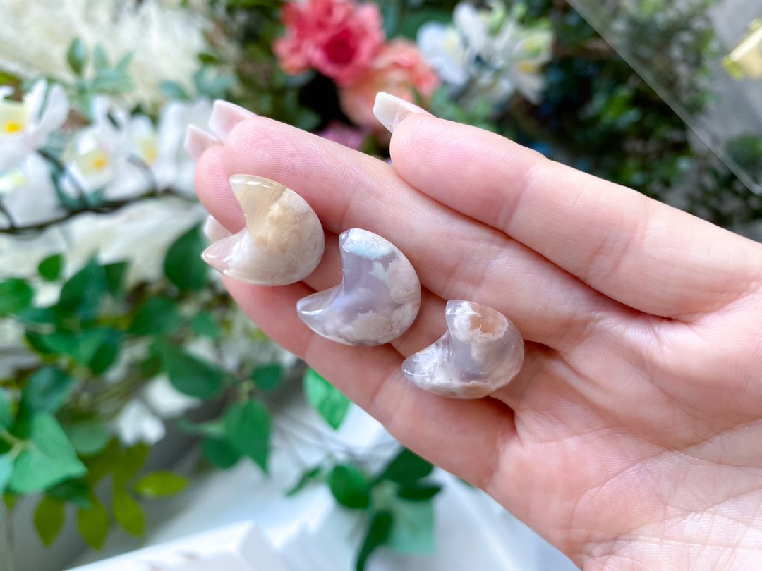 Set: Three Flower Agate Moon Carvings