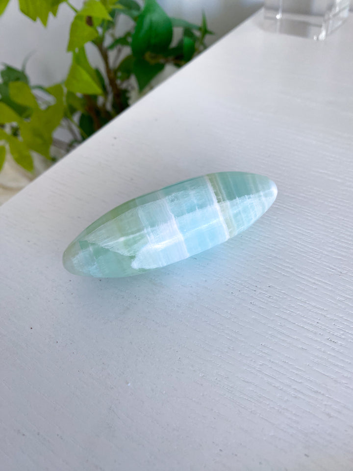 Pistachio Green Calcite Shiva