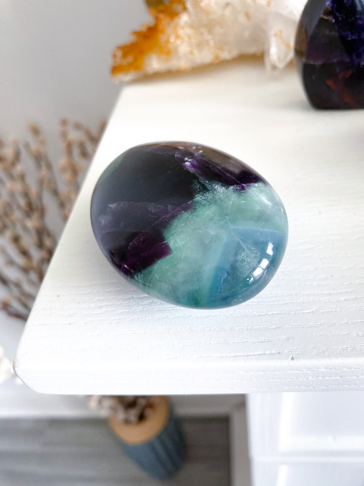 Chevron Green Purple Rainbow Fluorite Palm #4