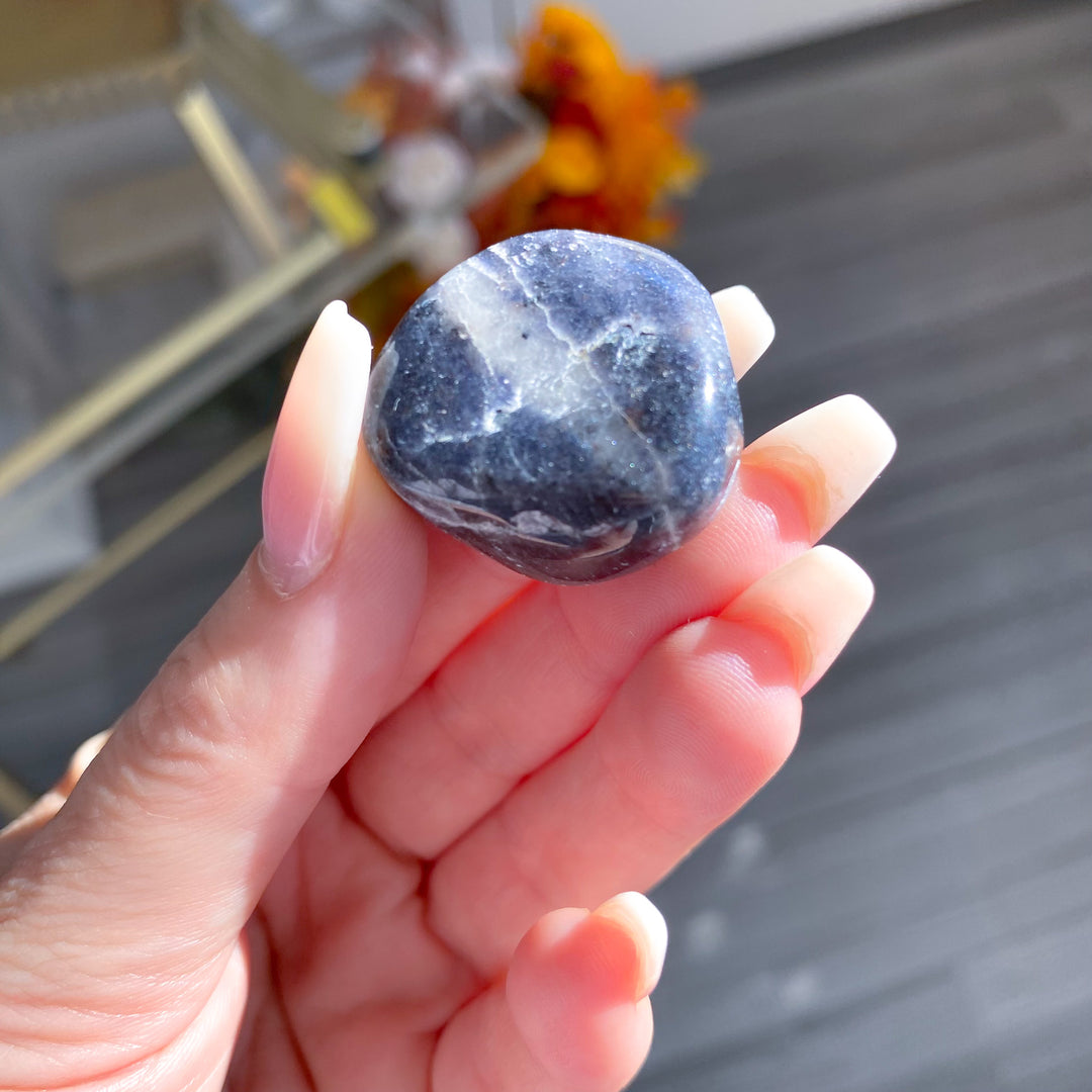 Iolite Tumble with Quartz Streak 