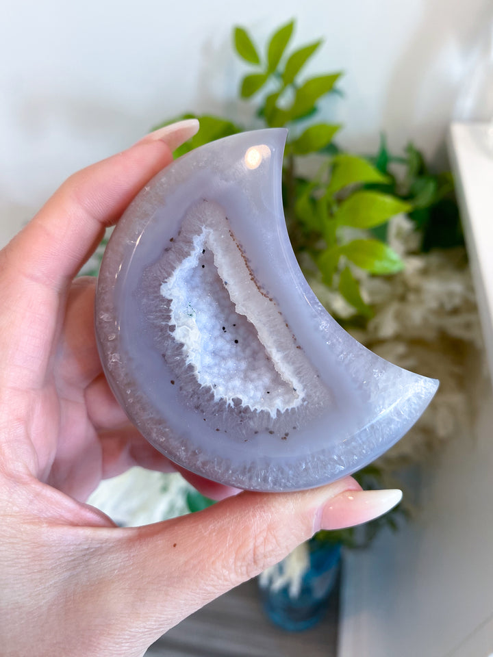 Druzy Grey Agate MOON  - Calm Nerves - Soothe Depression - Crystal Therapy - Self-care Stone - Crescent