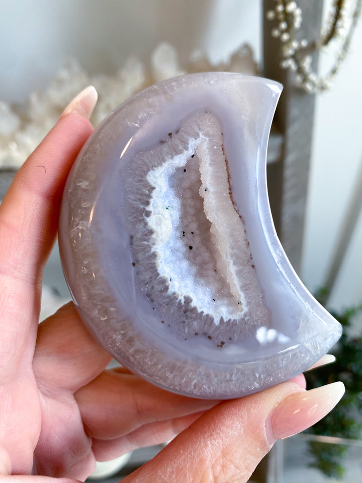 Druzy Grey Agate MOON  - Calm Nerves - Soothe Depression - Crystal Therapy - Self-care Stone - Crescent