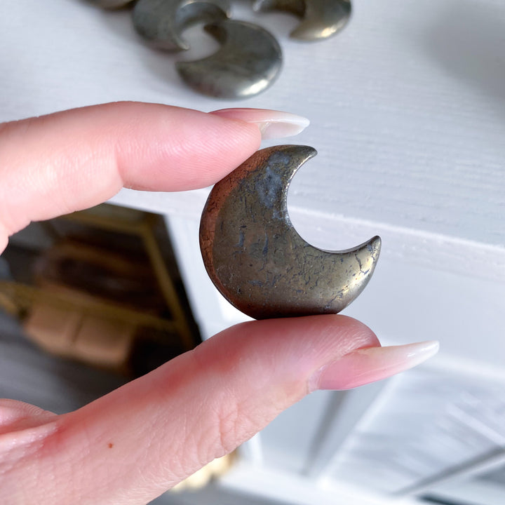 Pyrite Mini Moon Carving