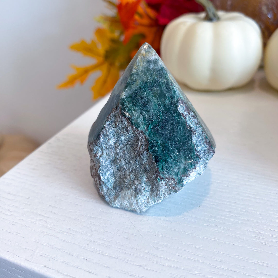 Green Aventurine Top Polish Point 
