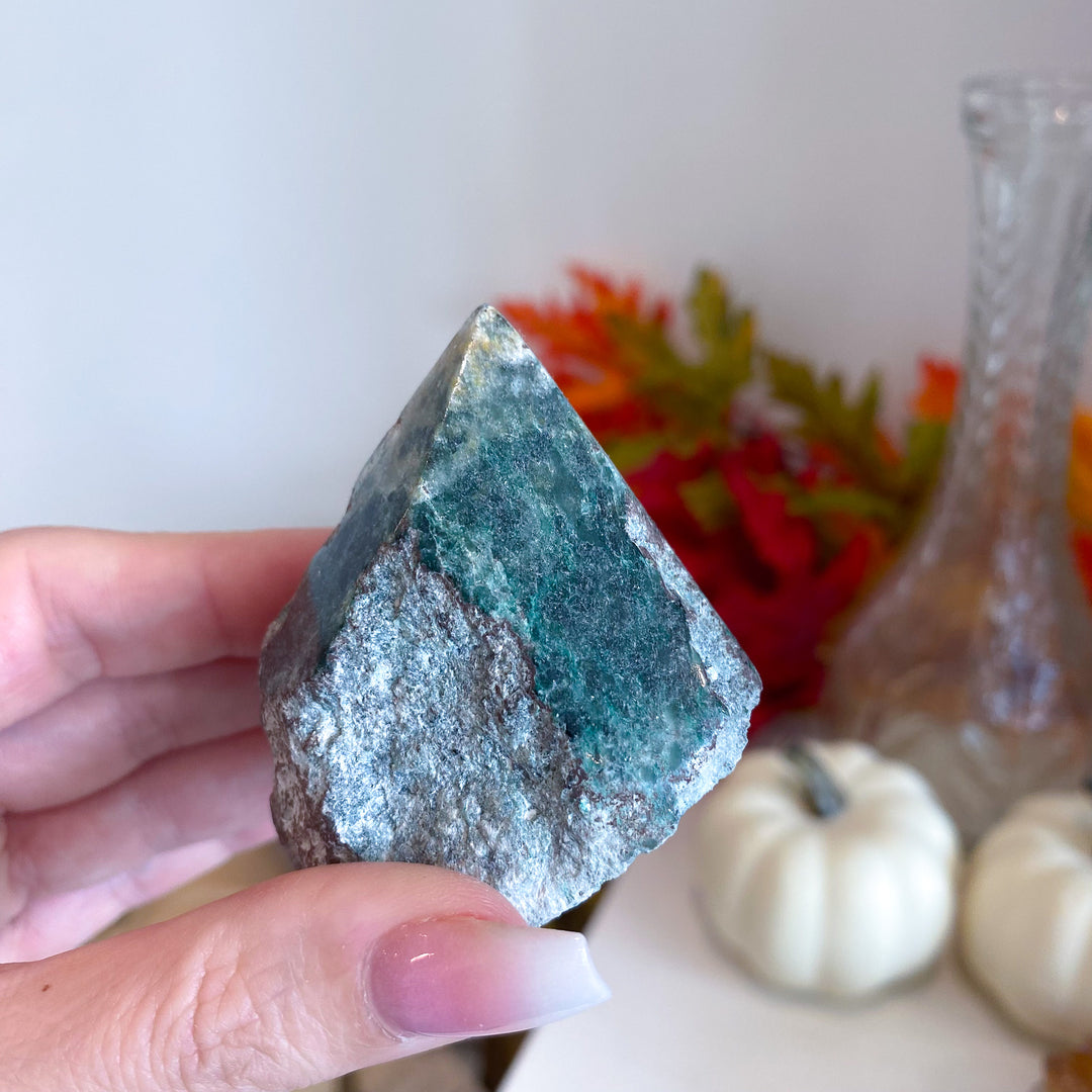 Green Aventurine Top Polish Point 
