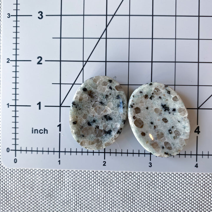 Kiwi Jasper Worry Stone