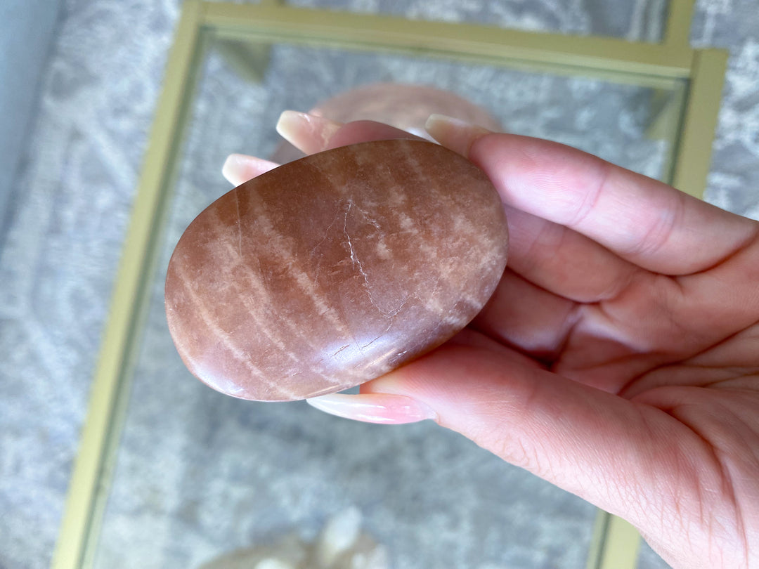 GLITTERY Sunstone Palm Stone